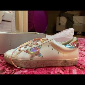 Golden Goose Knockoff